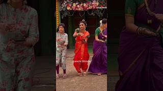 1No. Tujhi Kambar Shaky