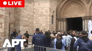 LIVE | Christians Gather at Church of the Holy Sepulchre in Jerusalem for Holy Saturday Vigil | APT
