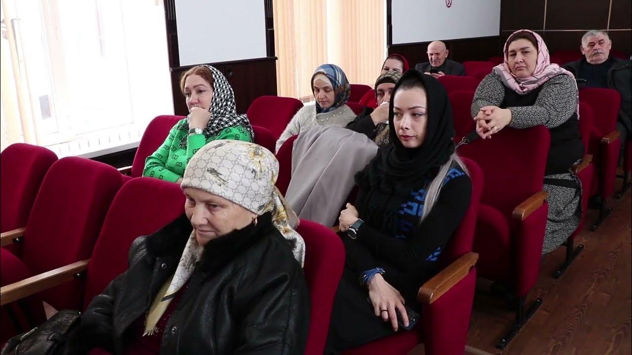 Л Казбековский район районный центр