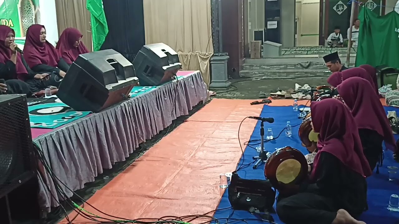 AHBABUS SURUR MUSLIMAT Ranting DUKUH. Di masjid Raudhatul Huda.Dukuh Dempok Wuluhan.