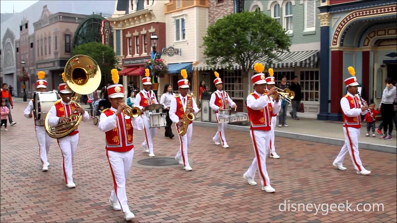 Hong Kong Disneyland Band On Main Street Usa Youtube