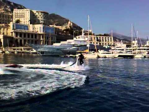 Amazing new Millionaire Watersports Toy: 120000 US Dollar! The Jetlev Flyer 2012 - Jet Pack