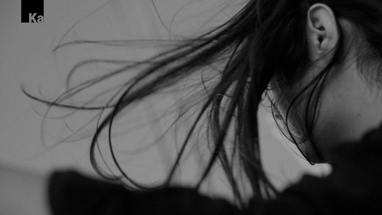 Mahsa Amini'ye... | For Mahsa Amini...