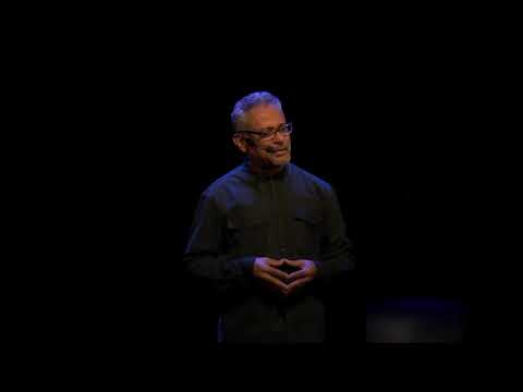 Somos parte de un mundo sonoro que cada día nos transforma | Pablo González | TEDxGracia