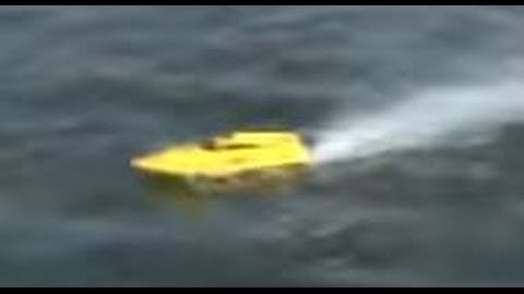 Volantex Vector 40 (cm) Deep-V High Speed Racing Boat Ready-to-Run (RTR)  [Up to 40km/h]