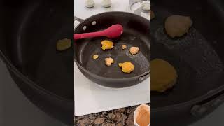 Carrot pancakes for my mice and rats 🥕 🥞 💕 #shorts
