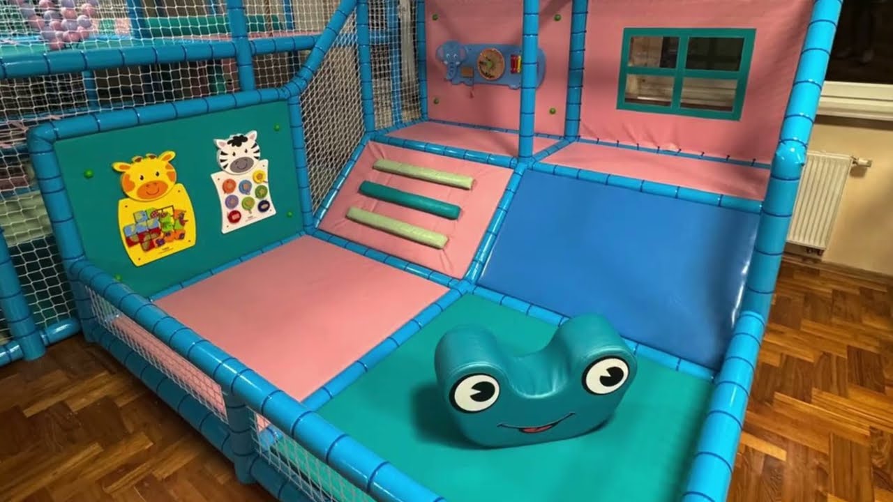 Producent sal zabaw dla dzieci Amaro-Kids w akcji. Krótki film jak powstaje sala zabaw