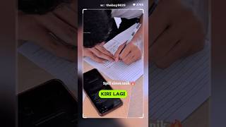 Ketika nulis di buku pake tangan kidal
