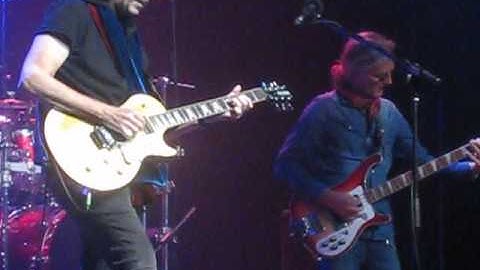 STEVE HACKETT -- "ICARUS ASCENDING"