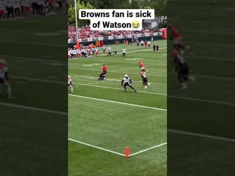 David Njoku Arrives in Full Mask at Cleveland Browns Game After ...