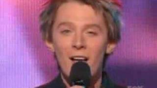 Vignette de la vidéo "Clay Aiken - To Love Somebody"