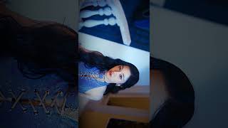 Babymonster Edit 4K White And Blue Swan