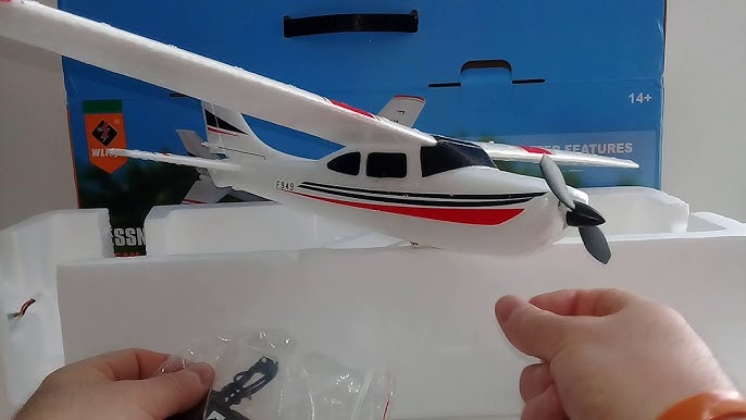 Avião Controle Remoto Cessna 182 Completo + 1 Bateria Extra