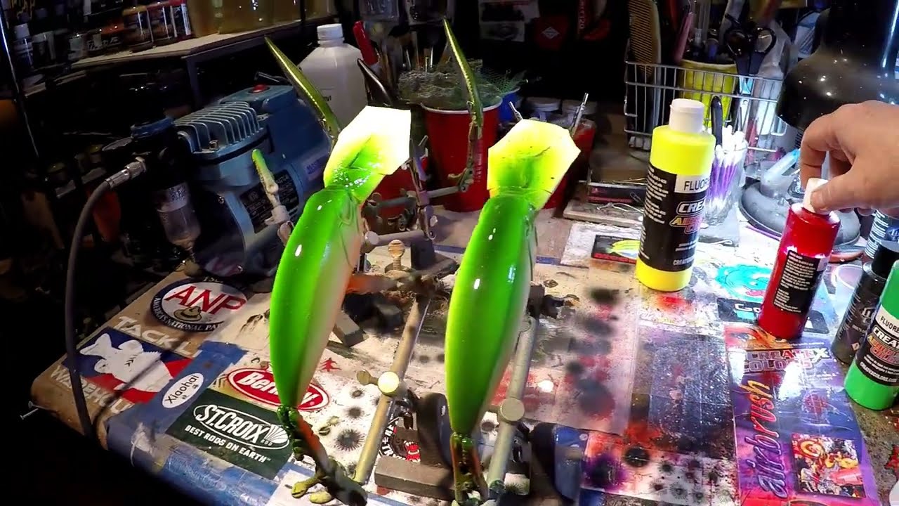 SPRAY SESSION:  Neon Sushi... and correcting an "Oops!!"