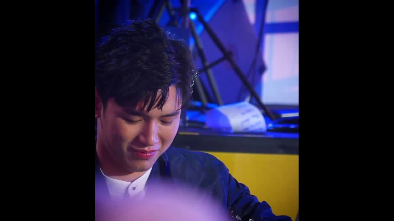 TayNew🥰👨‍❤️‍👨💕- they don't know about us🤷🏼‍♀️🤷🏼‍♀️- Secret Love🤭🤭 Part 2