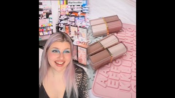 Yes I saw this happen. People are unhinged #pov #shorts #unzip