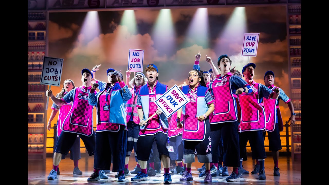 6 O'Clock Show- Claire Richards Interview about Here & Now- The Steps Musical