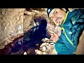 UMA CAVERNA MISTERIOSA NO JAPÃO