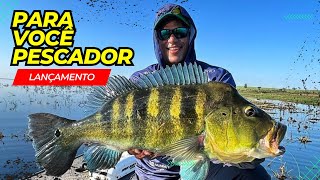 O barco para pesca do tucunaré