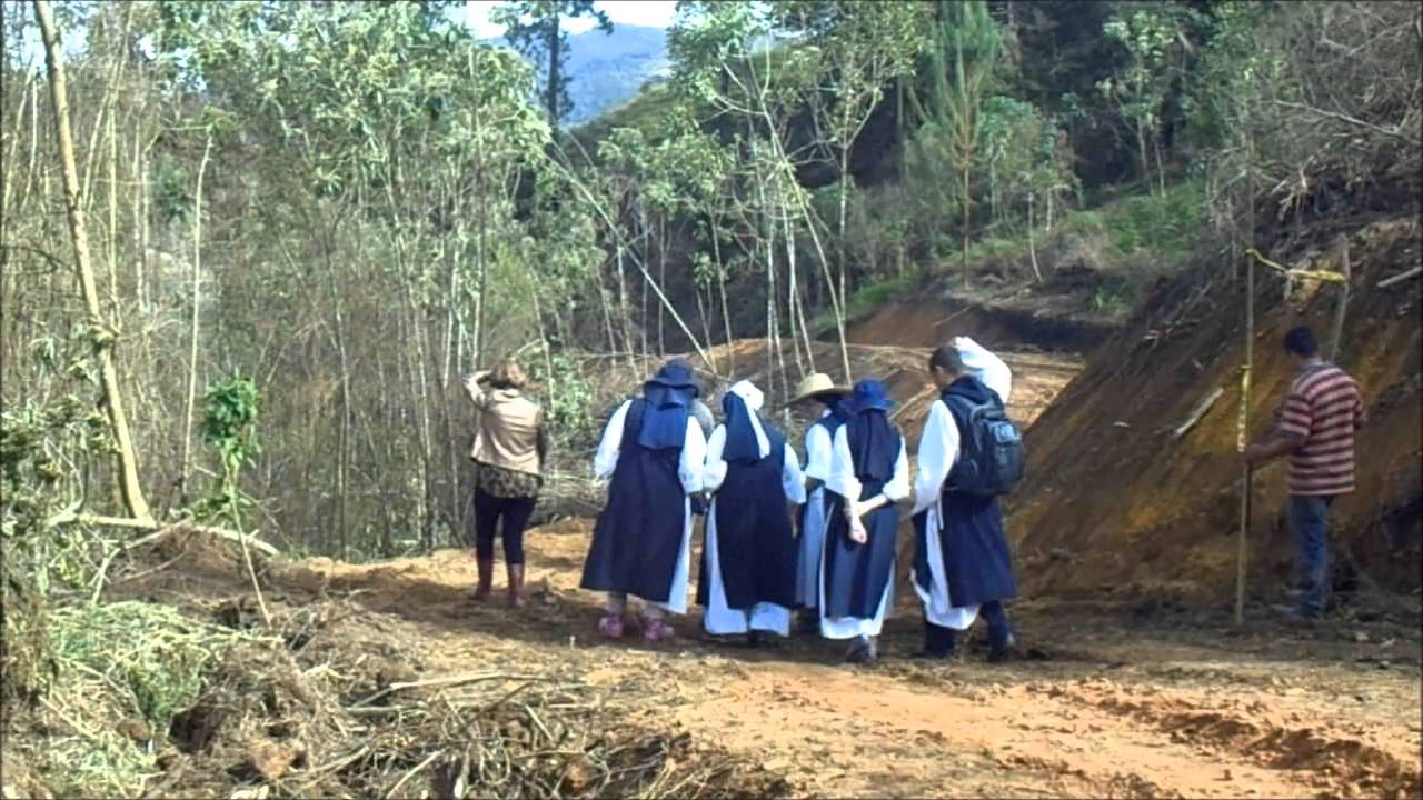 Hijas del Fiat - Avances Camino de María 01