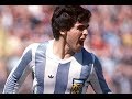 Diego MARADONA with 18 years against Brazil in Maracanã (1979)