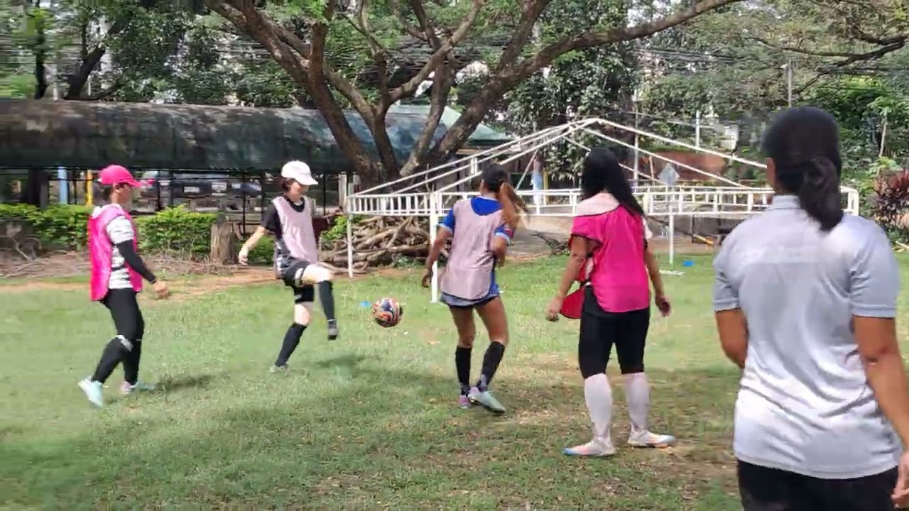 Mommies Exercise - Football