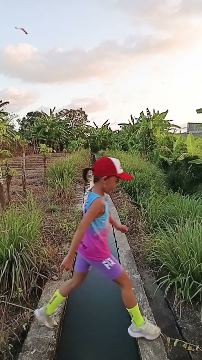 PRACTICE WITH NATURE #beautifulnature #bali #kerobokan #larisore #travelbali #trending #shorts