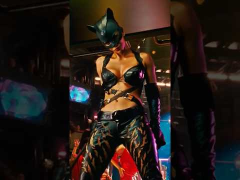 Catwoman Costumes: Halle Berry and Anne Hathaway's Clumsy Costumes #catwoman #batman #dc #shorts