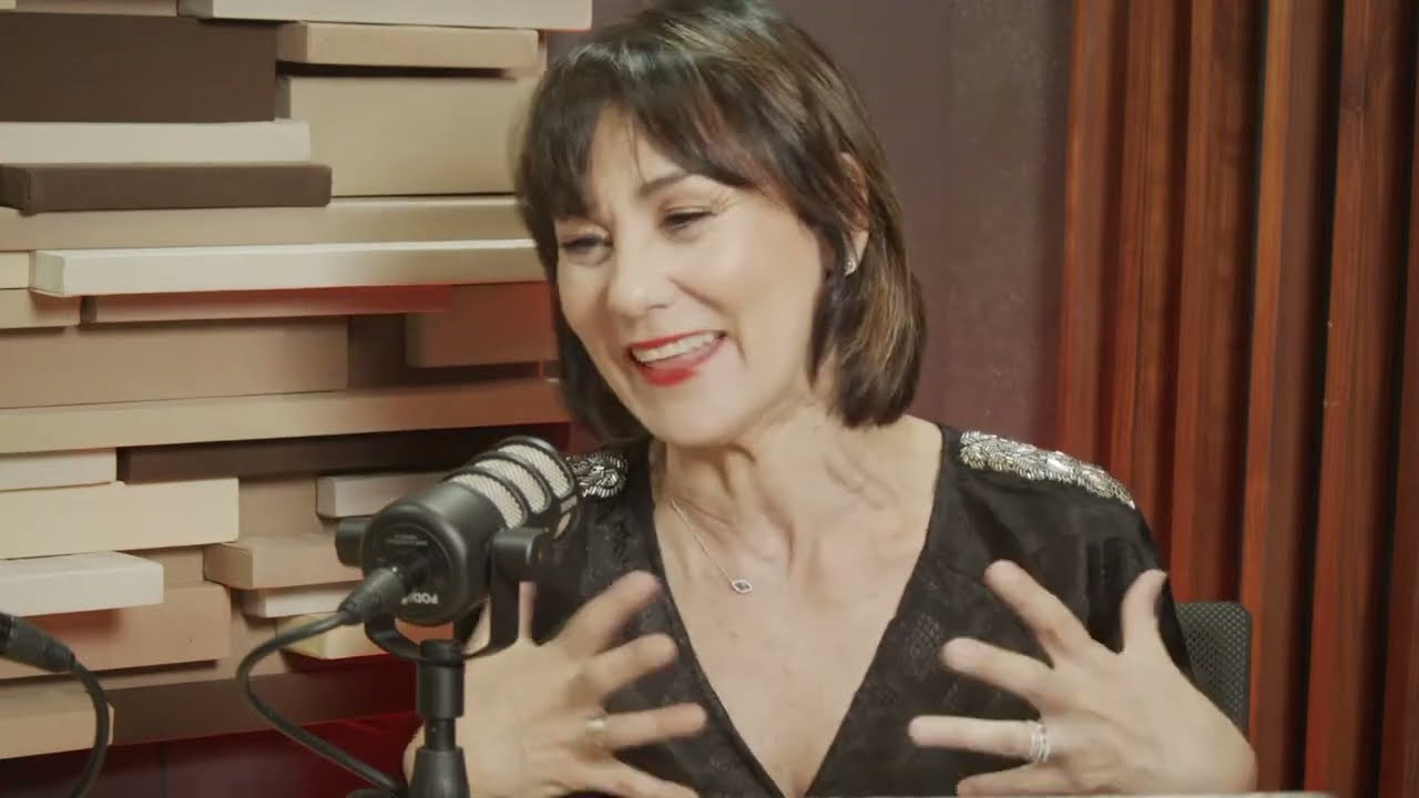 El IMPACTO psicológico de vivir en la INSEGURIDAD | Antifrágiles | Mónica Garza y Francisco Rivas