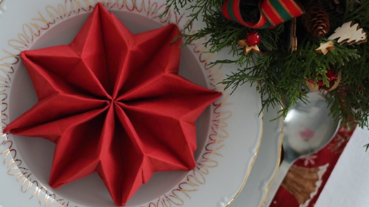 Vánoční hvězda z ubrousku | Napkin folding Christmas Star - YouTube