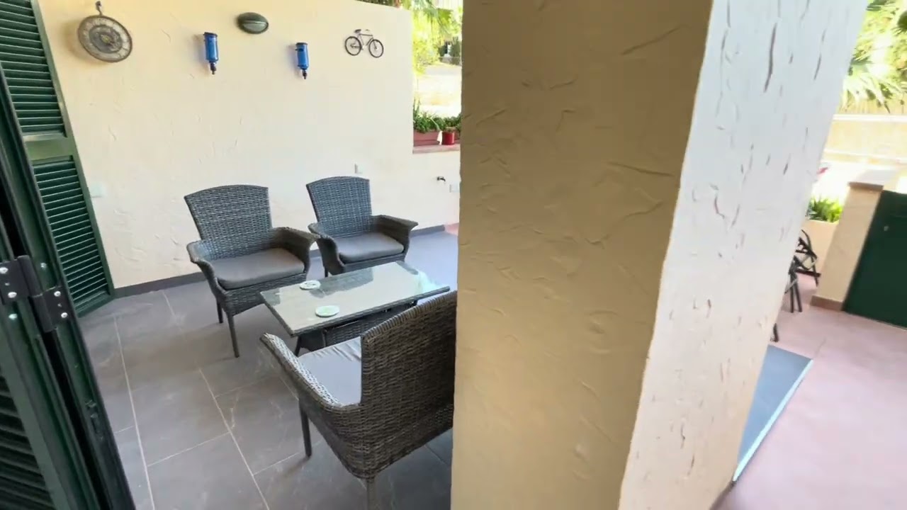 🎼🎵🎶Golden Horizon🎶🎶🎵 Ground Floor 2/2 Oasis - Sole Agent - SimonHDAhomes