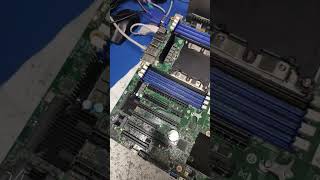 #intel S2600STB #cpu #xeon #gold 5122 не запускается :(