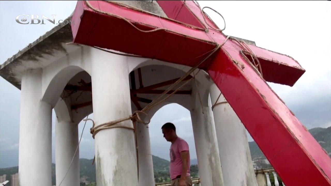 Churches Protest as China Continues Cross Crackdown