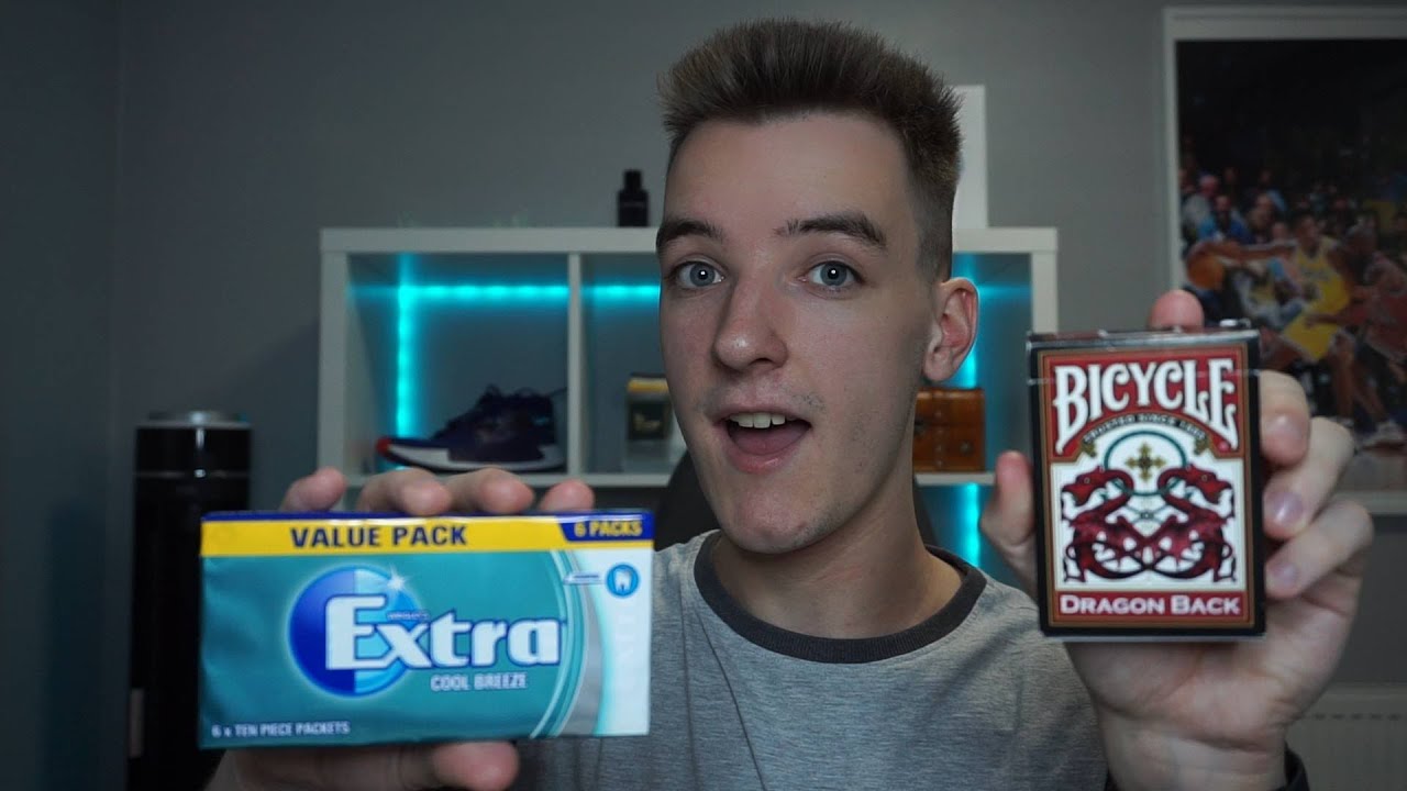 [ASMR] Solitaire & Gum Chewing