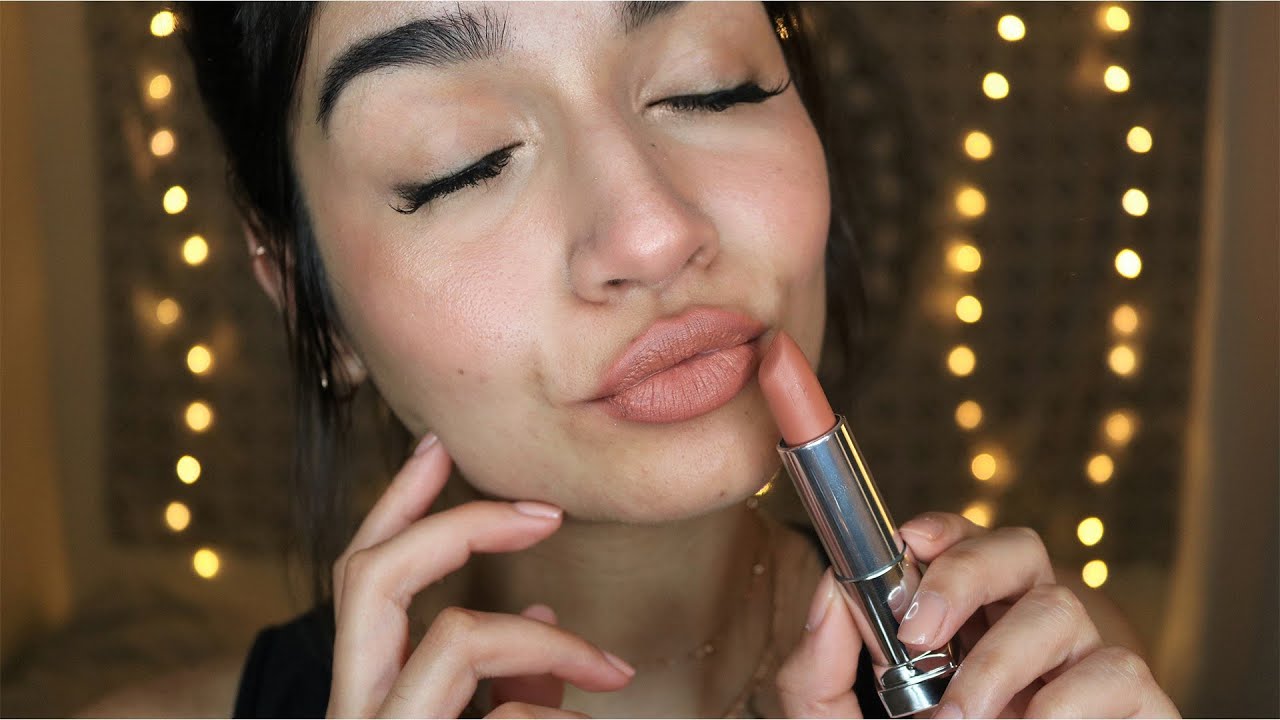 ASMR Lipstick Application (Tapping, Close Up, Whispering)