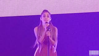 Somewhere Over The Rainbow - Ariana Grande Live in Manila 2017 chords