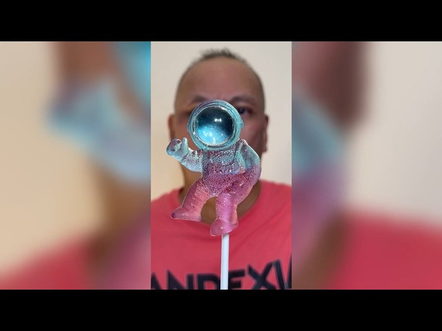 👂ASMR CANDY MASTER 5D HANDMADE ART LOLLIPOP “ASTRONAUT” EATING SOUNDS👂ORIGINAL LENGTH👂