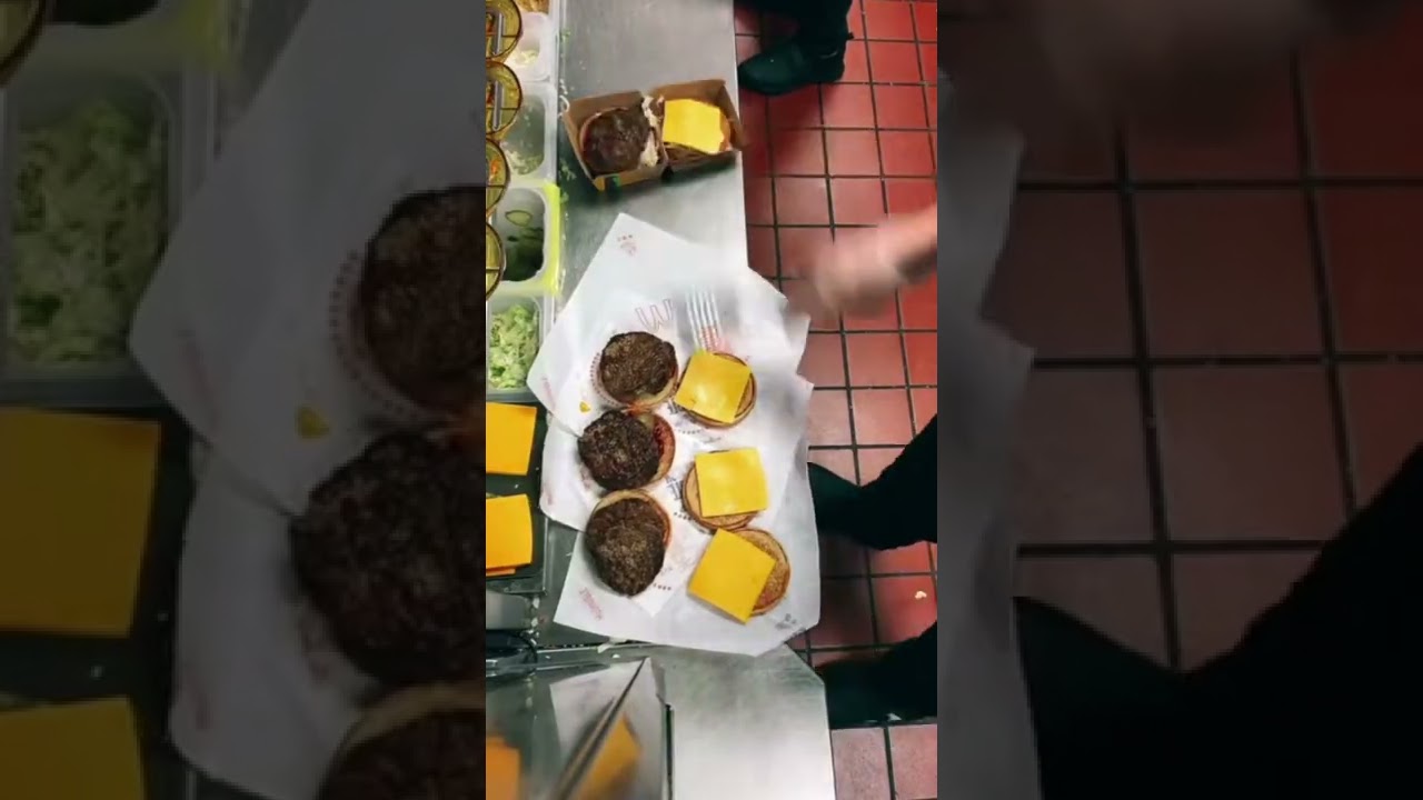 McDonald’s Employees Sharing Inside Kitchen On Serving The Orders # Shorts