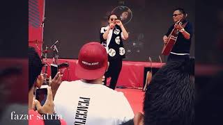 Yura Yunita Merakit  Harus Bahagia  Performance