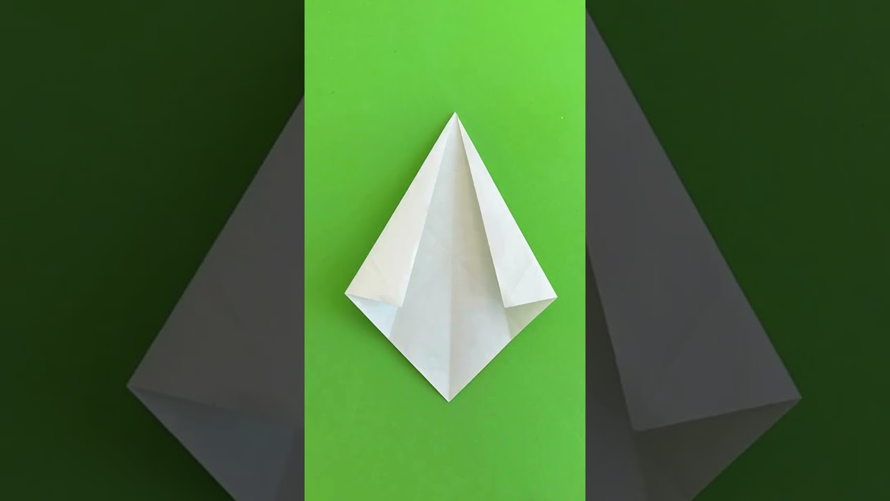 Star Destroyer (pre-edited)  #origami #art #paper #stardestroyer  #animation #starwars #stopmotion