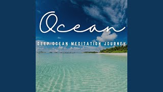 Serene Oceanic Reflection