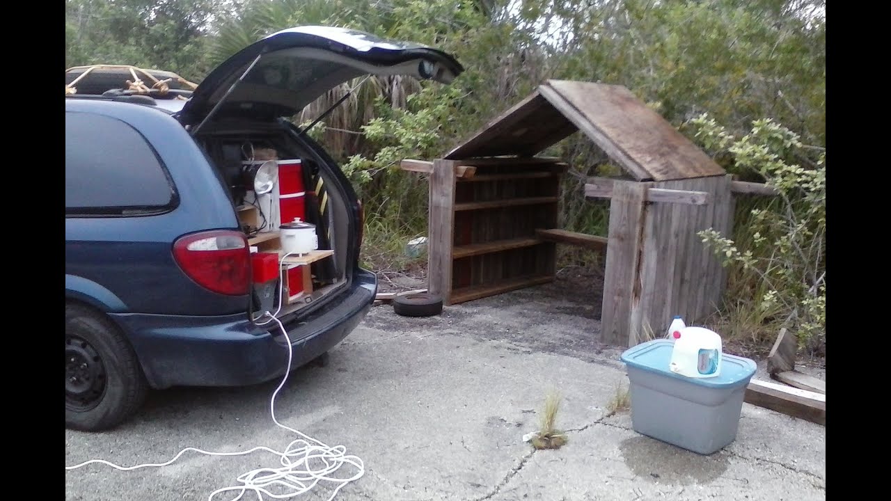 Continuing the Build of Camp Freedom 2 (V021) Bushcraft Primative Technology Survival Vanlife