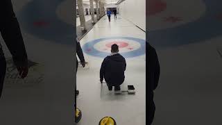 Worst accident curling ever.  How NOT to Curl. Curling on Ice.  Olympic Curling