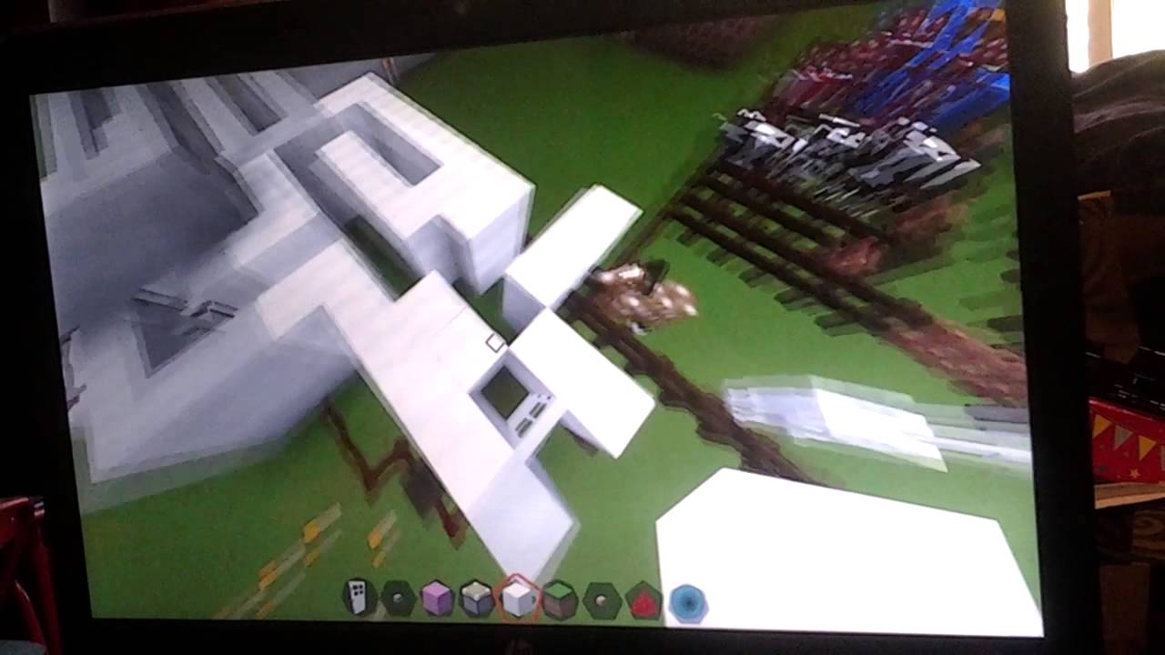 How to Build a Maze in Minecraft - Part 2 video player