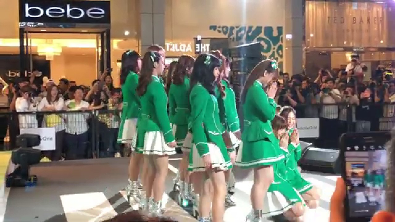 【event】ชีวิตดีเมื่อมี Grab x BNK48・//Side stage 181121 Part1