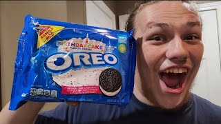 trying the special birthday cake oreo! (fixed and re-uploaded)