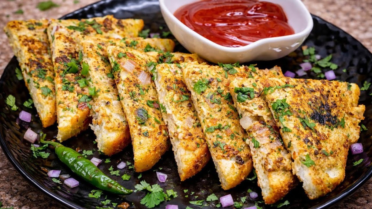 Crispy Chicken Toast Recipe | Perfect For Ifta Party | Chicken Toast Recipe At Home!! 