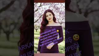 Öpüyorum Hayranlarimi Sevgi̇ler Saygilar Hörmetler Sevgi̇yle Kalin Dostça Kalin Çiplak Resi̇m Atmayin