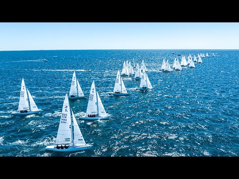 ⁣Etchells Champions Choose North Sails: Speed, Control, Victory