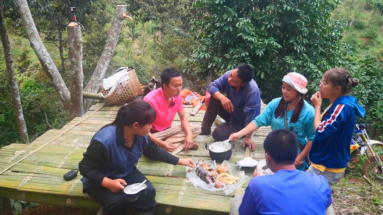สร้างที่พักไว้นอนเฝ้าโจรหัวขโมยทุเรียน มั่วพนมกรมาช่วย สามสาวมาหาถึงที่กินกันจนมืด [วรวิช]